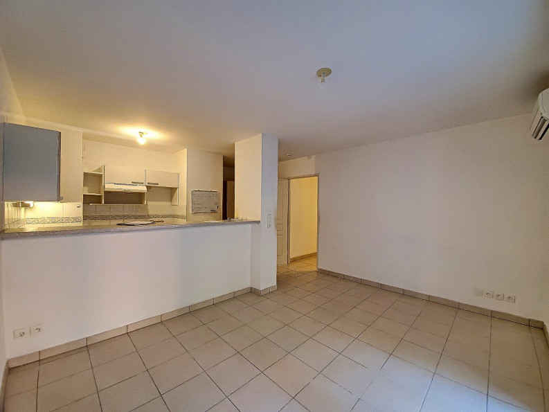 location Appartement Lamalou Les Bains - Photo 1