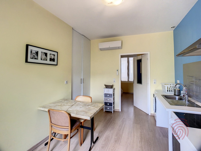 en location saisonnière Appartement Lamalou Les Bains - Photo 2