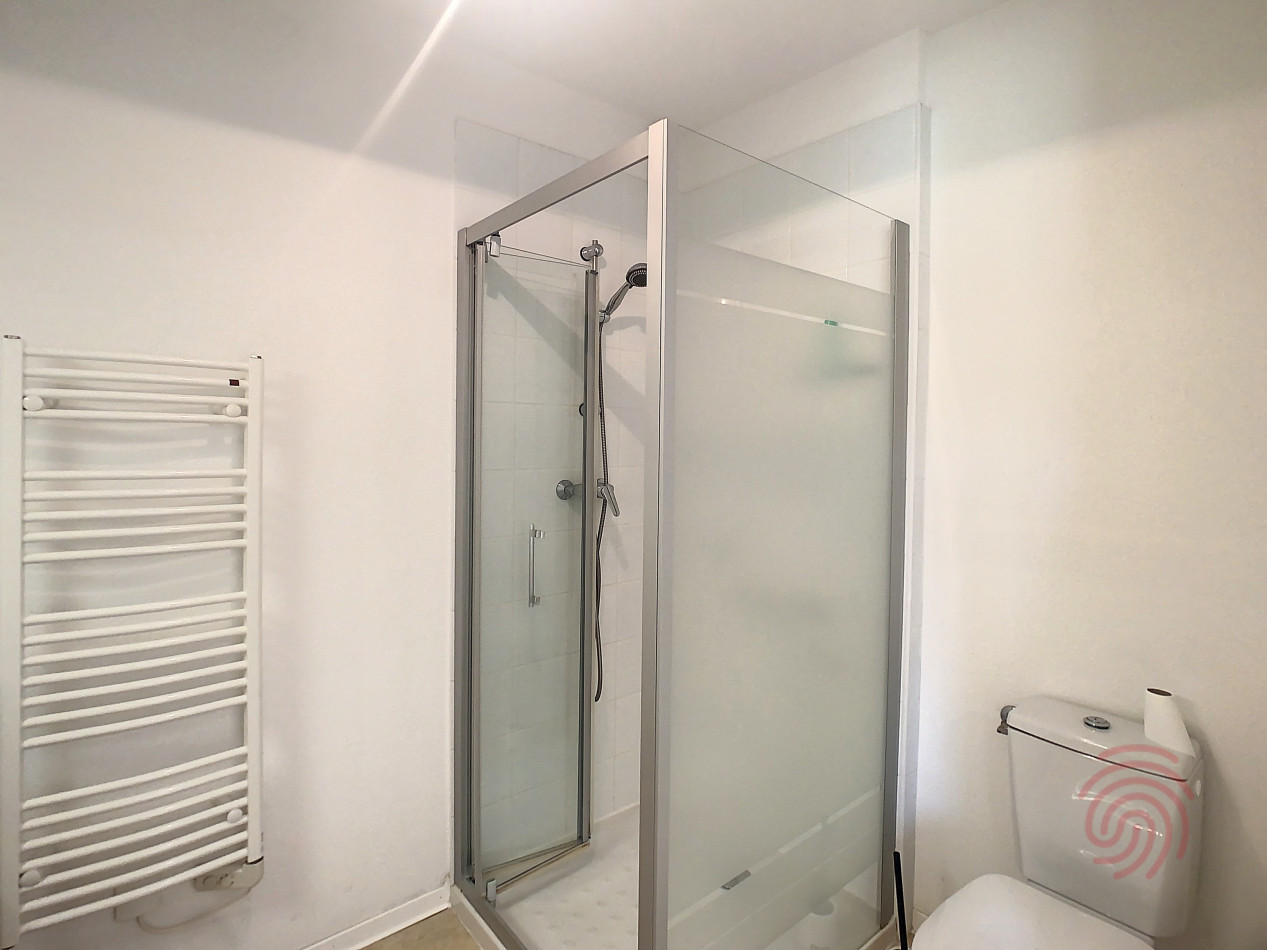 en location saisonnière Appartement Lamalou Les Bains - Photo 7