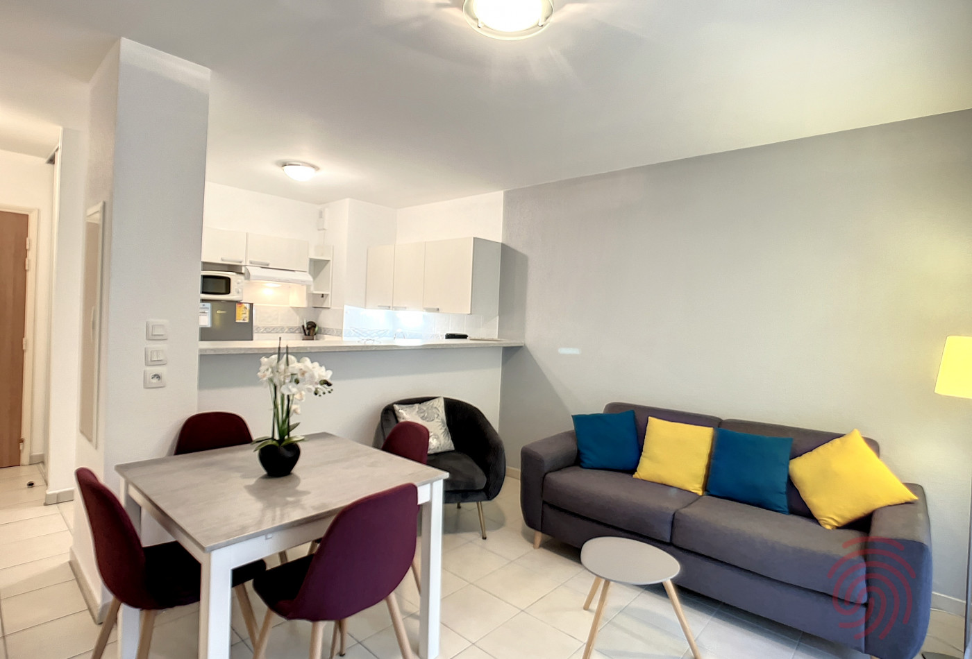 en location saisonnière Appartement Lamalou Les Bains - Photo 3