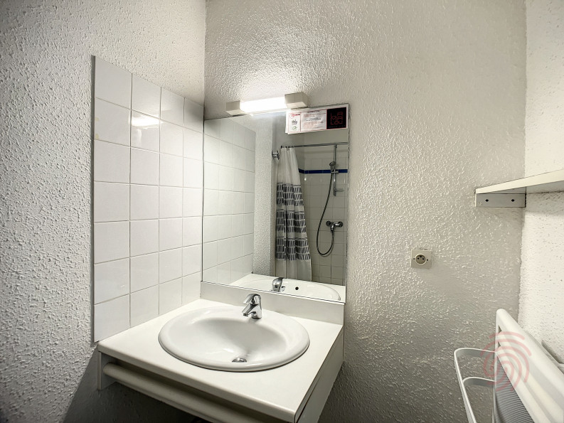 en location saisonnière Appartement Lamalou Les Bains - Photo 9