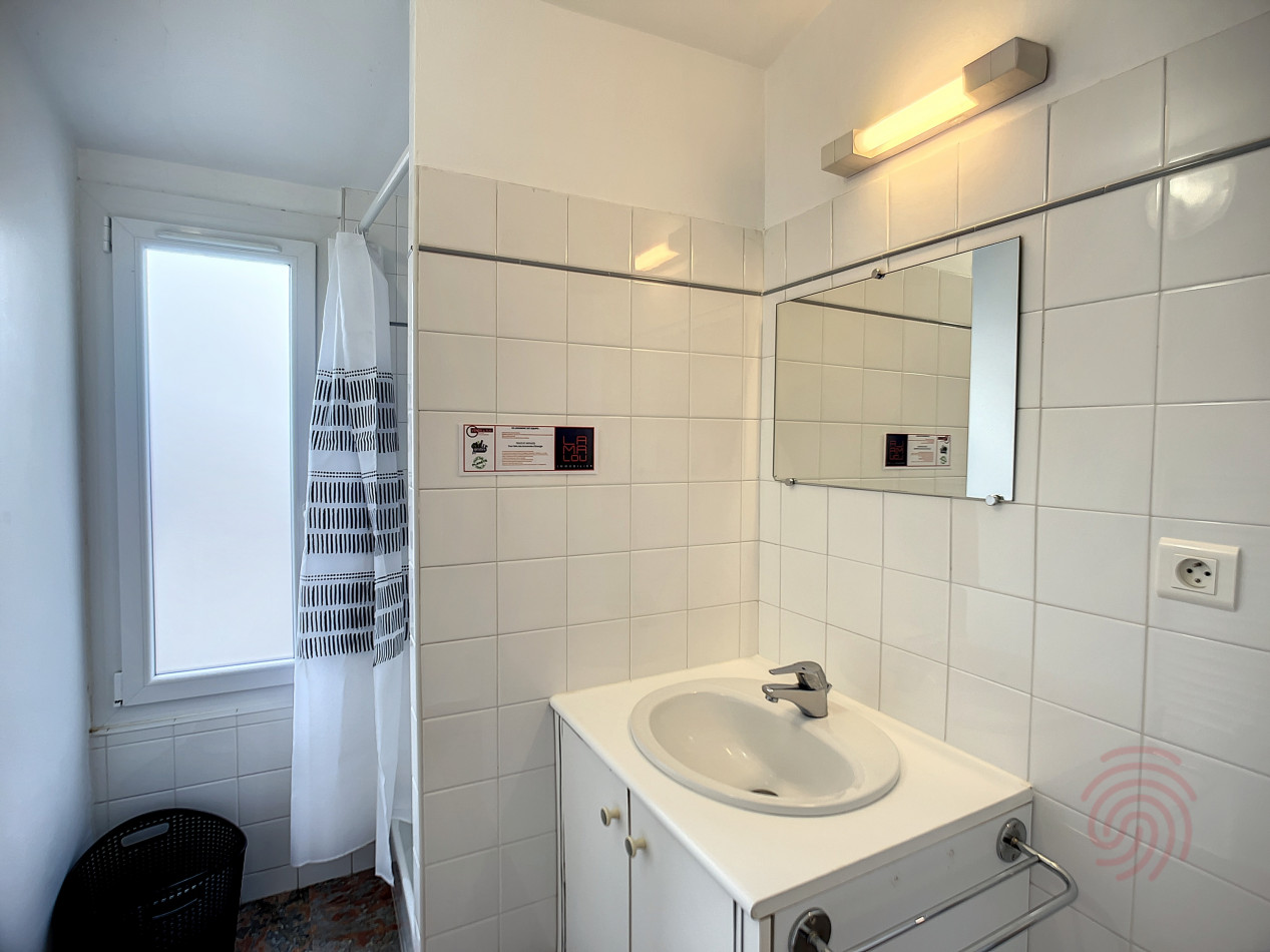 en location saisonnière Appartement Lamalou Les Bains - Photo 10
