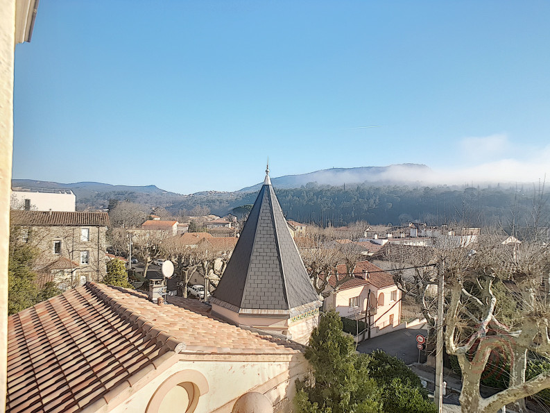 en location saisonnière Appartement Lamalou Les Bains - Photo 2