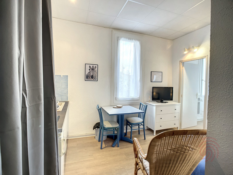 en location saisonnière Appartement Lamalou Les Bains - Photo 2