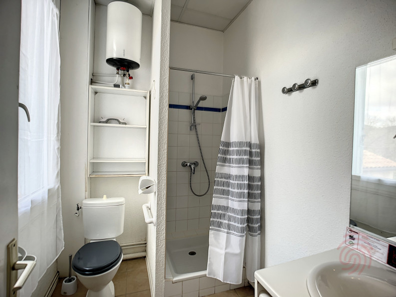 en location saisonnière Appartement Lamalou Les Bains - Photo 9