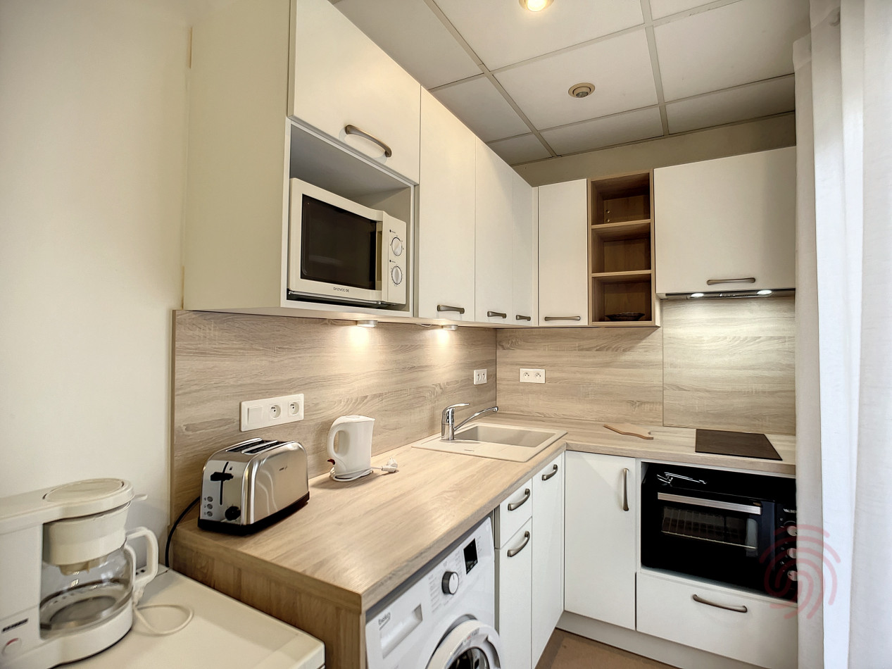 en location saisonnière Appartement Lamalou Les Bains - Photo 9