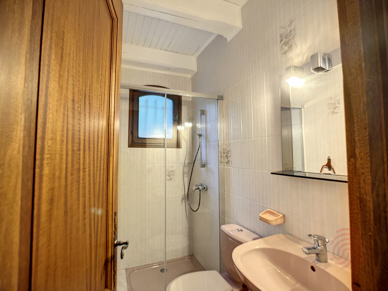 en location saisonnière Maison Lamalou Les Bains - Photo 8