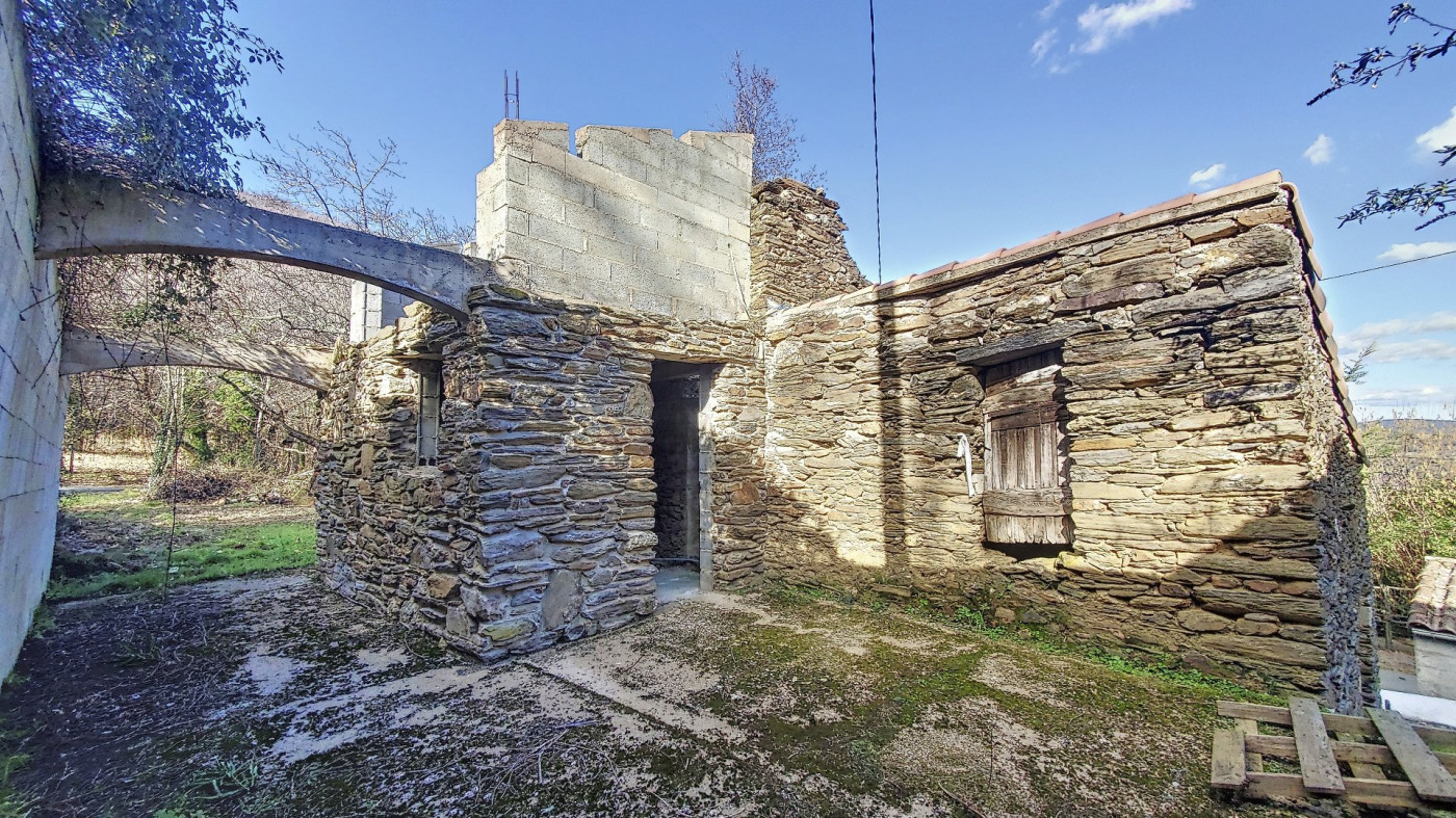 vente Maison en pierre Lamalou Les Bains - Photo 1