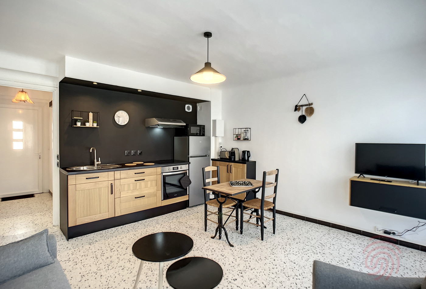 en location saisonnière Appartement Lamalou Les Bains - Photo 2