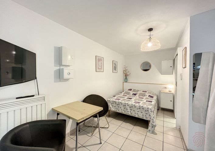 for seasonal lettings Appartement Lamalou Les Bains