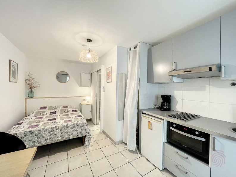 en location saisonnière Appartement Lamalou Les Bains - Photo 2