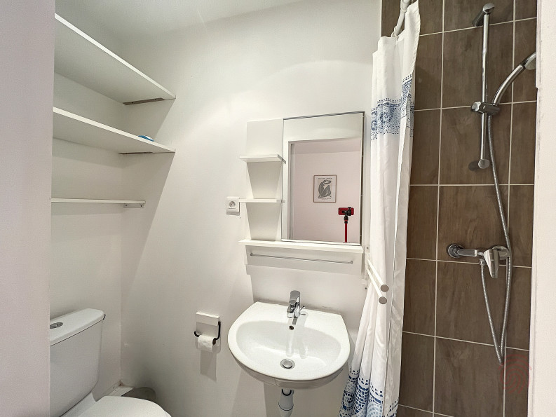 en location saisonnière Appartement Lamalou Les Bains - Photo 5