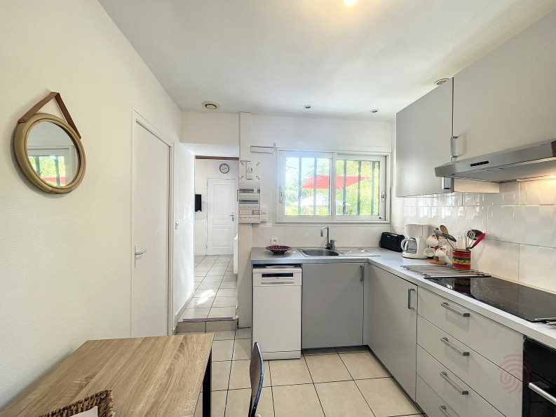 en location saisonnière Appartement Lamalou Les Bains - Photo 2