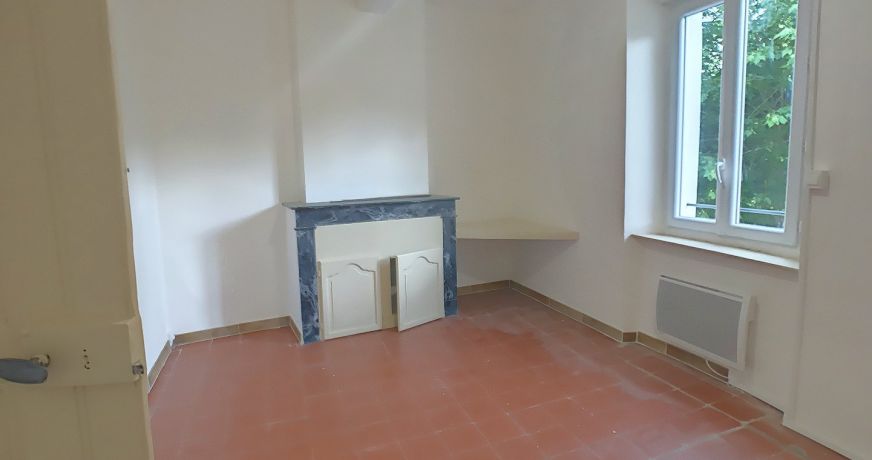 location Appartement Vieussan