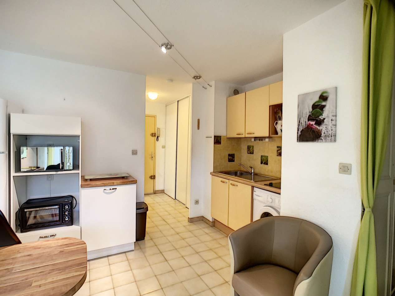 en location saisonnière Appartement Lamalou Les Bains - Photo 3