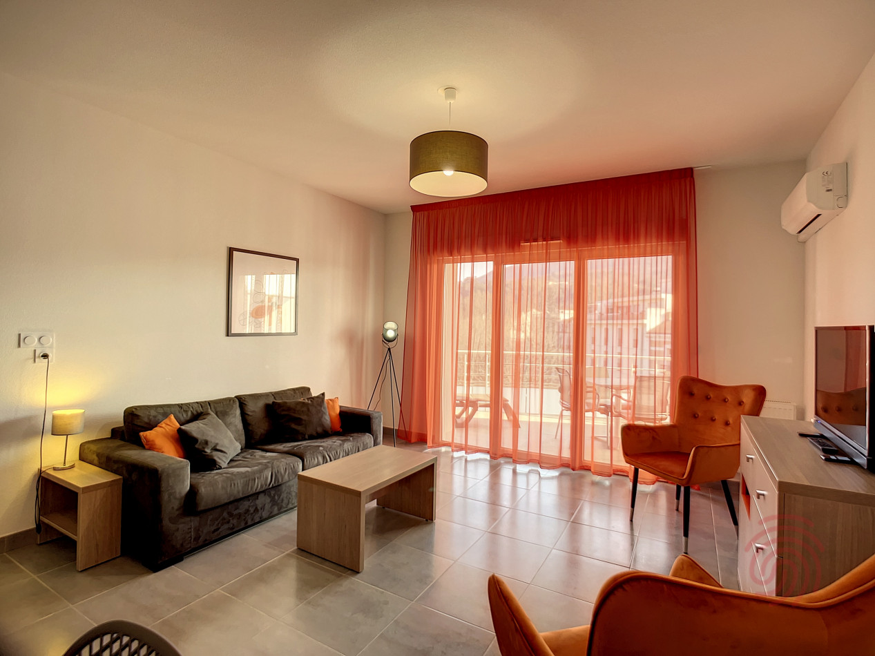 en location saisonnière Appartement Lamalou Les Bains - Photo 1
