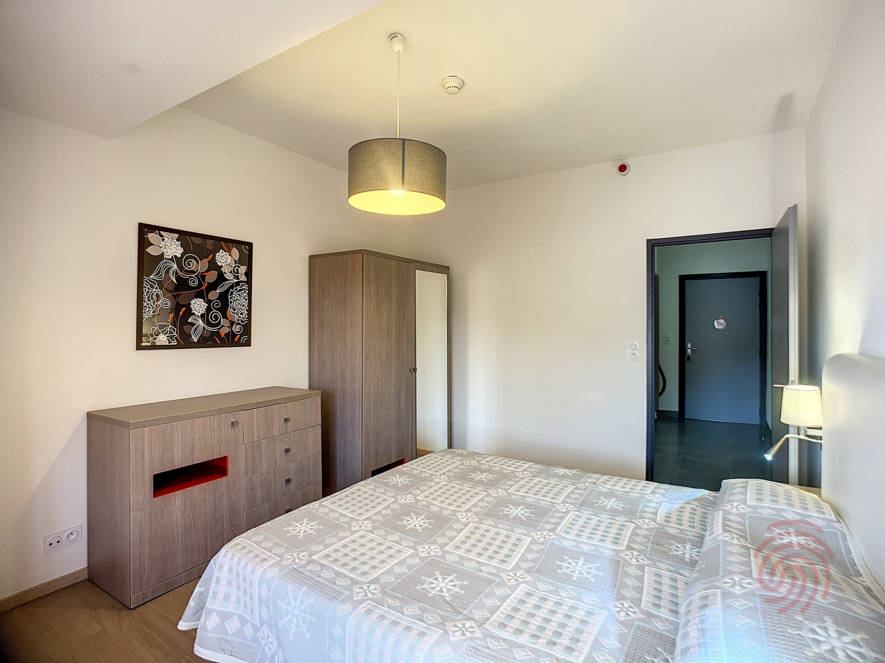 en location saisonnière Appartement Lamalou Les Bains - Photo 9
