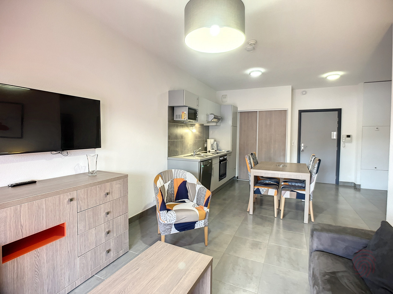 en location saisonnière Appartement Lamalou Les Bains - Photo 5