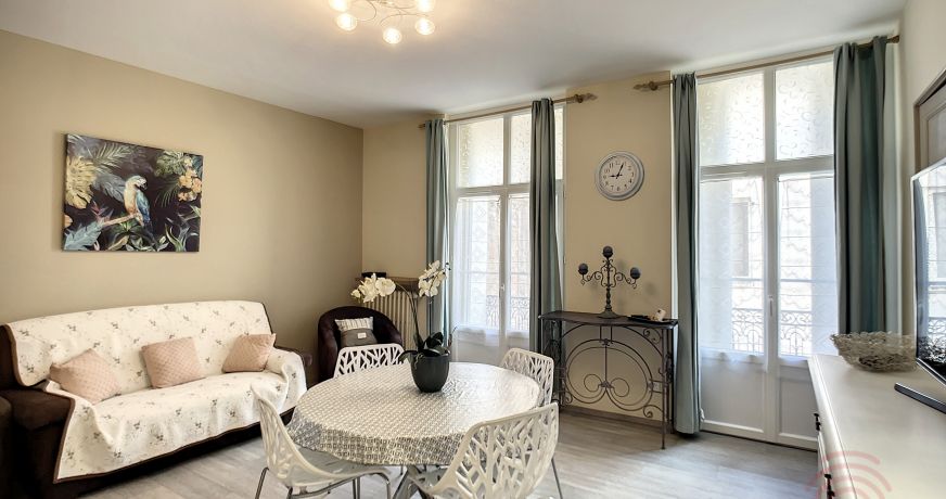 en location saisonnière Appartement Lamalou Les Bains