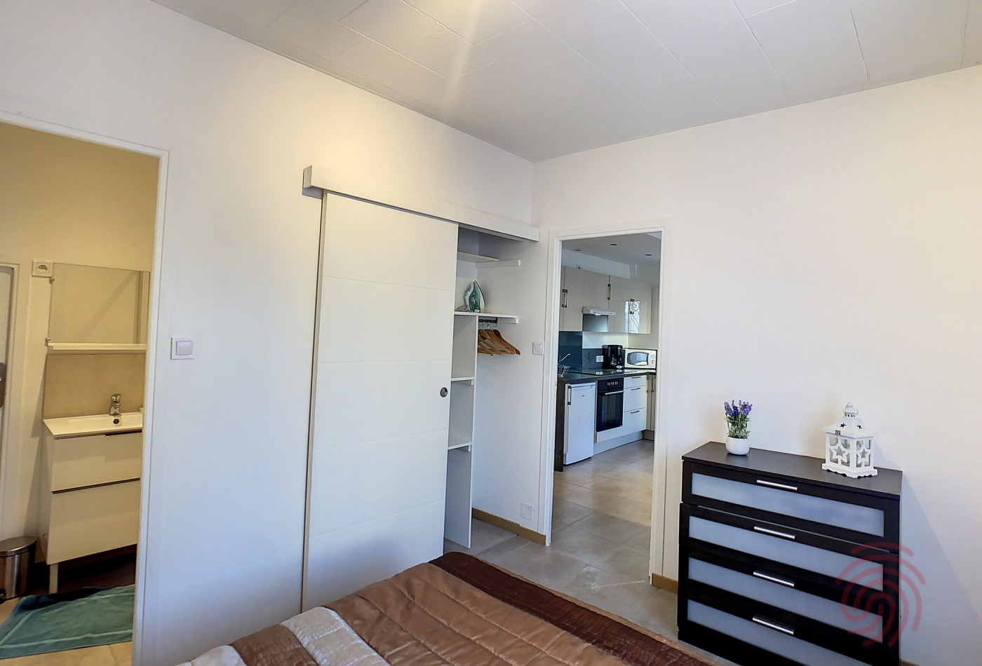 en location saisonnière Appartement Lamalou Les Bains - Photo 9
