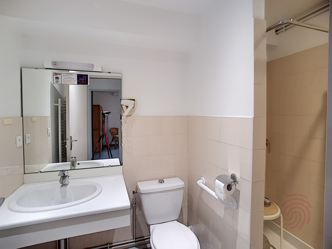 en location saisonnière Appartement Lamalou Les Bains - Photo 6