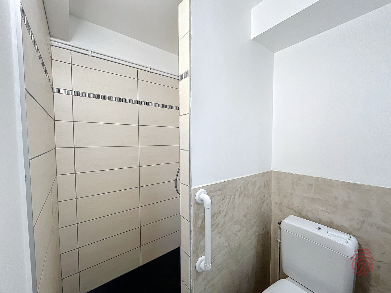 en location saisonnière Appartement Lamalou Les Bains - Photo 9