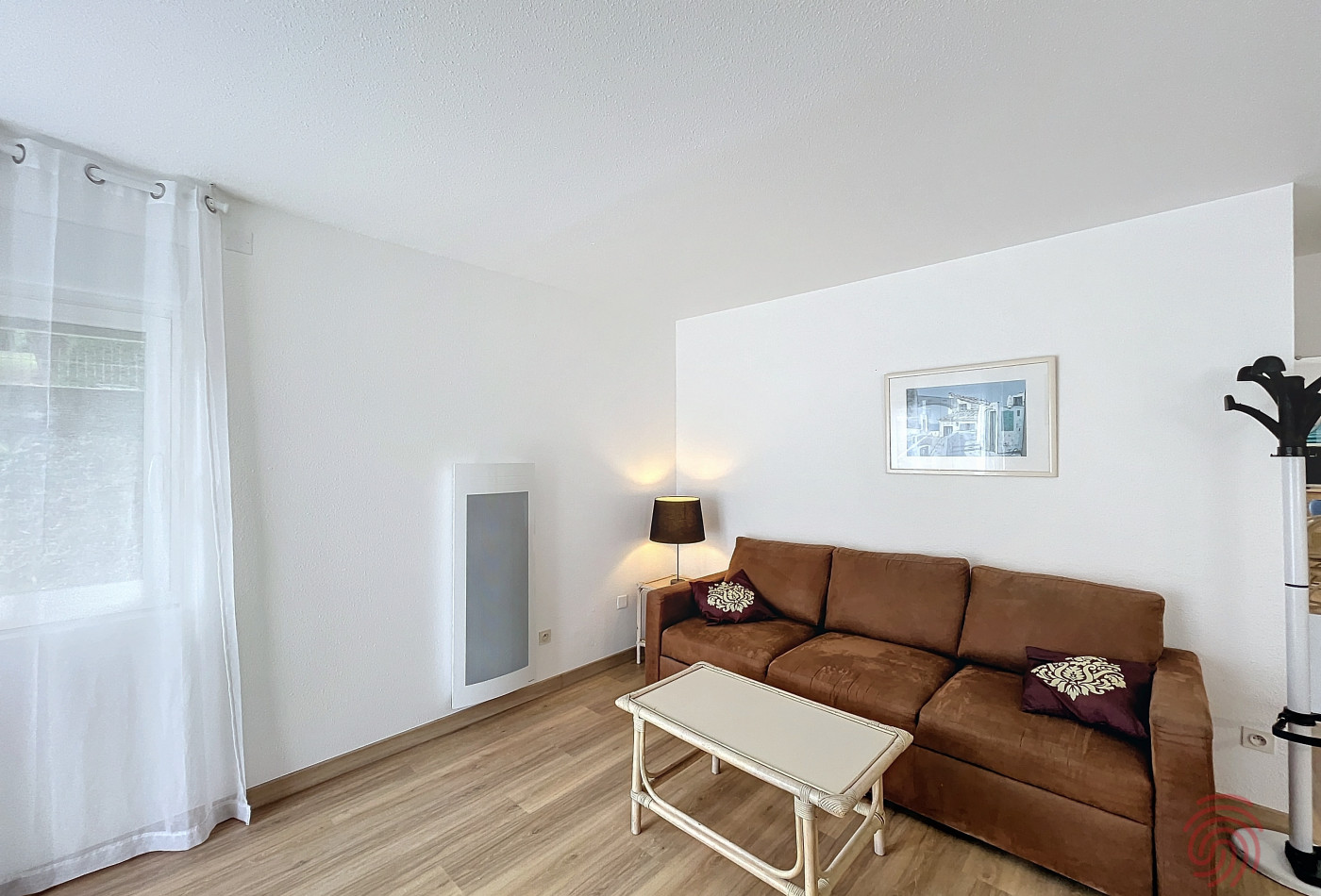for seasonal lettings Appartement Lamalou Les Bains - Photo 3
