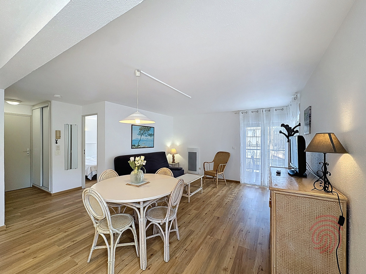 en location saisonnière Appartement Lamalou Les Bains - Photo 9