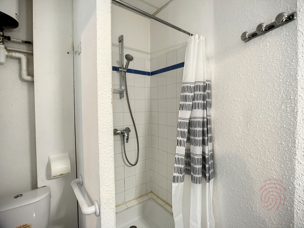 en location saisonnière Appartement Lamalou Les Bains - Photo 8