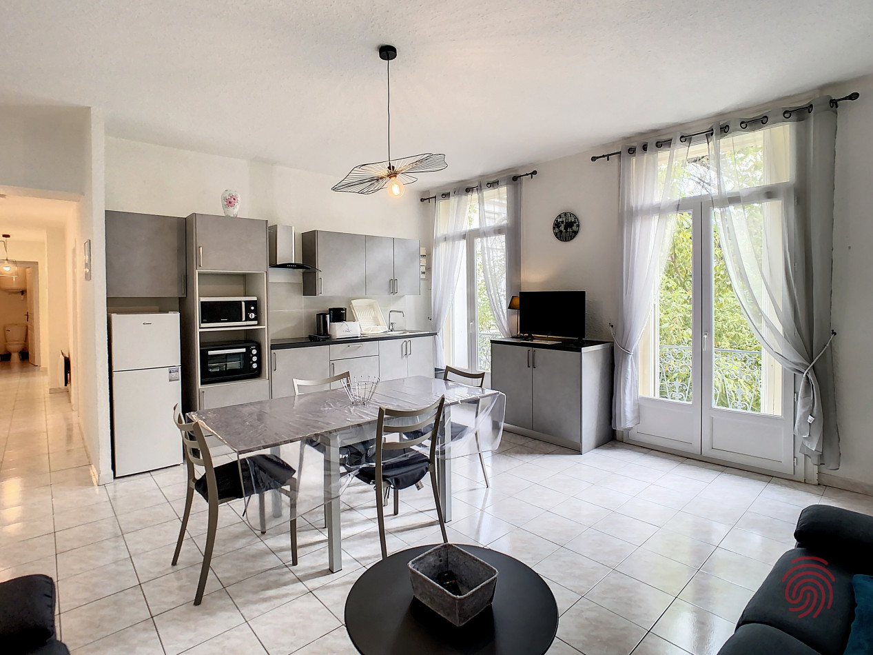 en location saisonnière Appartement Lamalou Les Bains - Photo 2