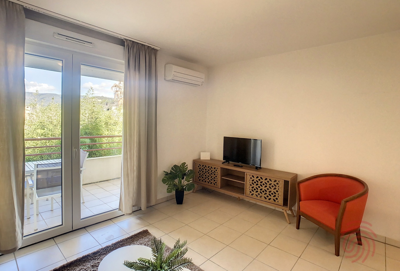 for seasonal lettings Appartement Lamalou Les Bains - Photo 3