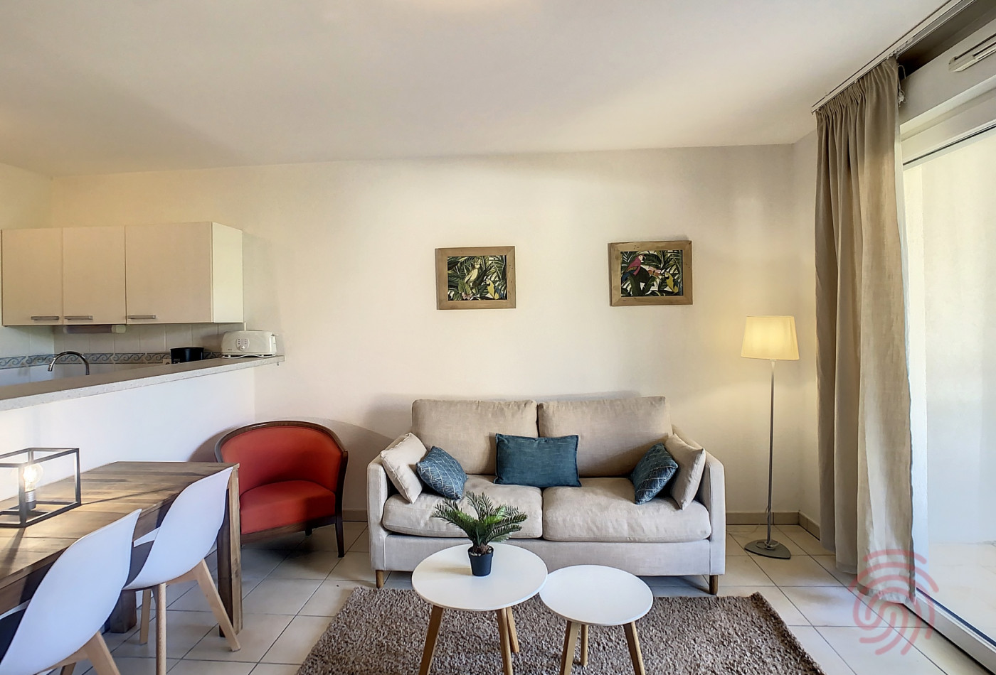 en location saisonnière Appartement Lamalou Les Bains - Photo 7