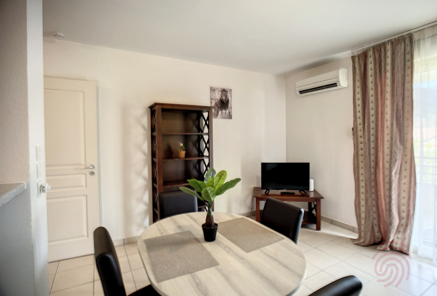 en location saisonnière Appartement Lamalou Les Bains - Photo 4