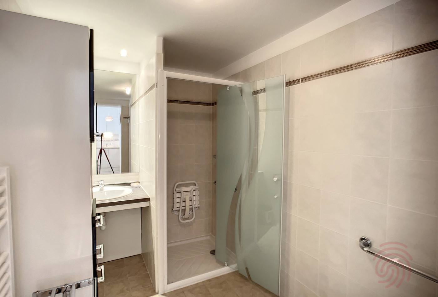 en location saisonnière Appartement Lamalou Les Bains - Photo 11