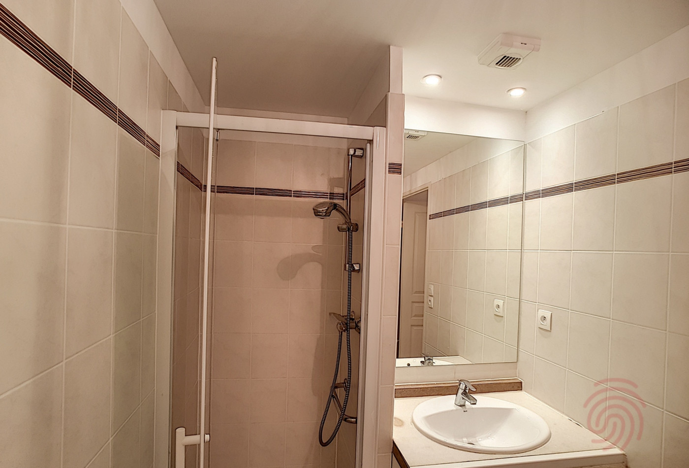 en location saisonnière Appartement Lamalou Les Bains - Photo 11