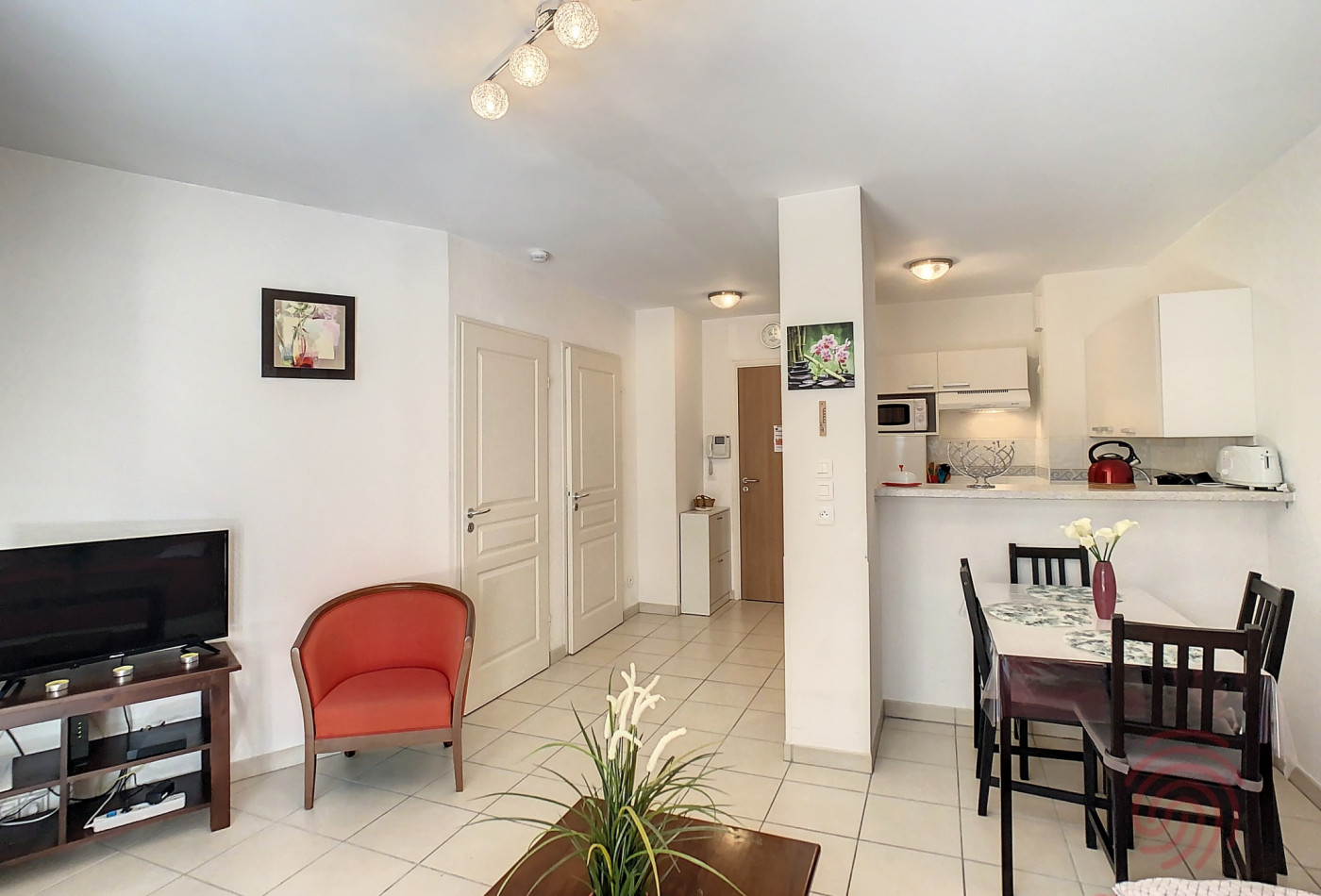 en location saisonnière Appartement Lamalou Les Bains - Photo 4