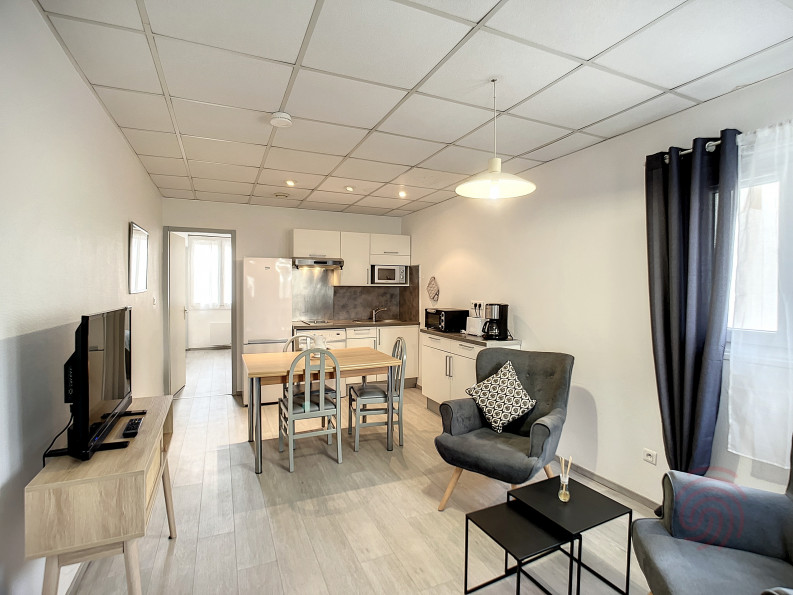 en location saisonnière Appartement Lamalou Les Bains - Photo 2
