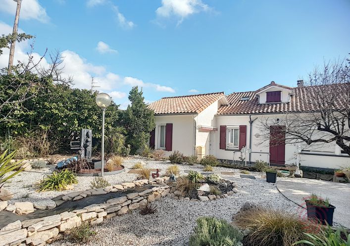 for seasonal lettings Appartement Lamalou Les Bains