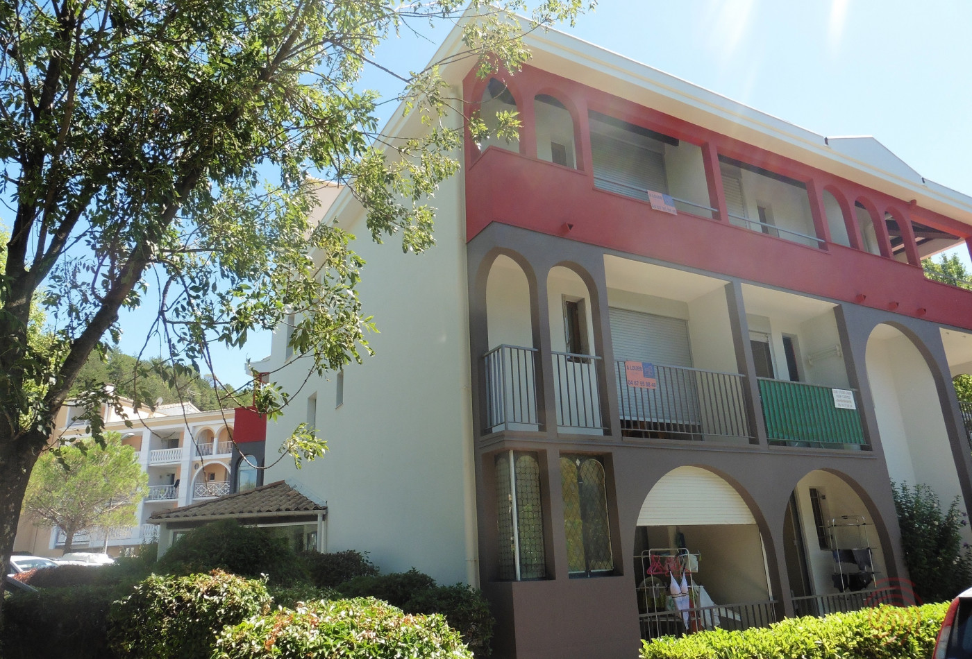 for seasonal lettings Appartement Lamalou Les Bains - Photo 2