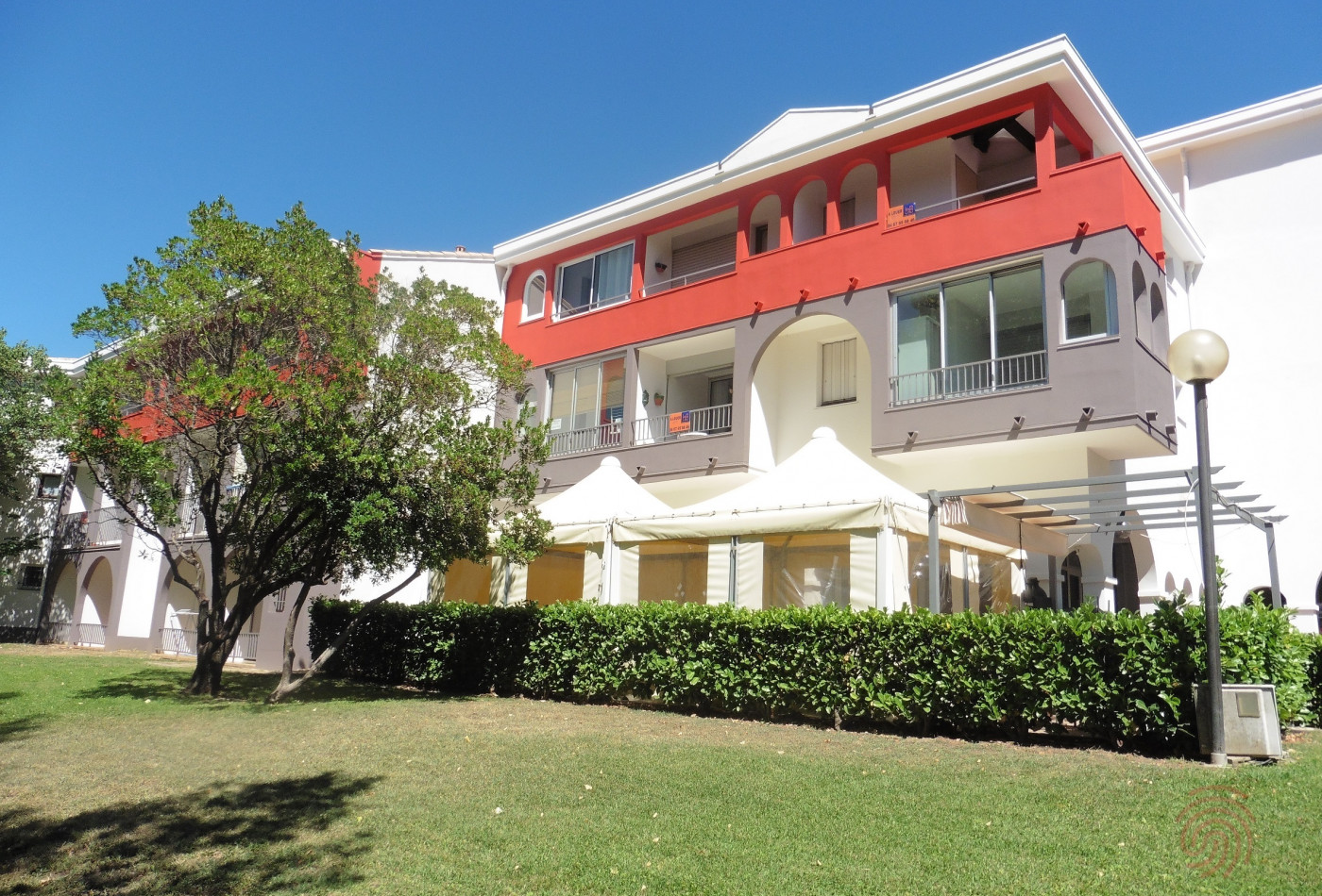 for seasonal lettings Appartement Lamalou Les Bains - Photo 2