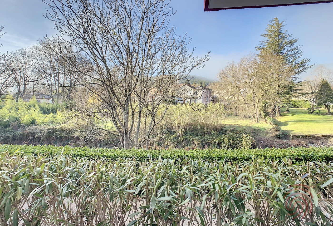 en location saisonnière Appartement Lamalou Les Bains - Photo 12