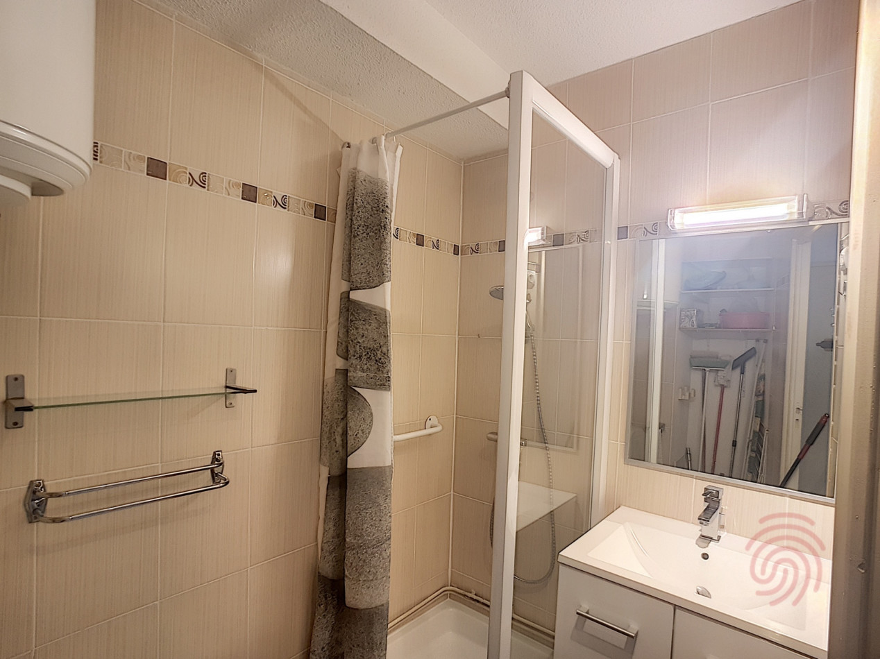 en location saisonnière Appartement Lamalou Les Bains - Photo 10