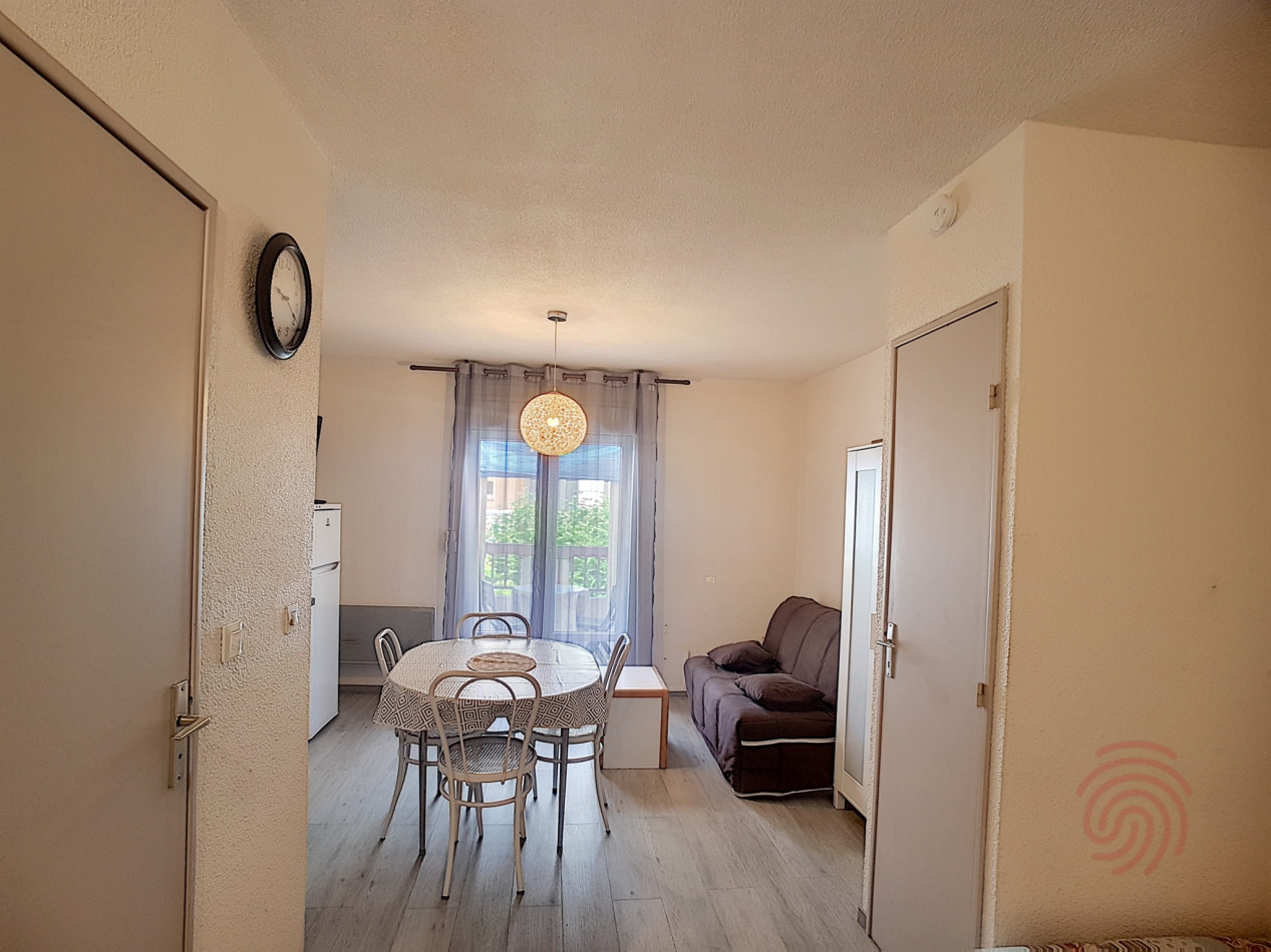 en location saisonnière Appartement Lamalou Les Bains - Photo 2