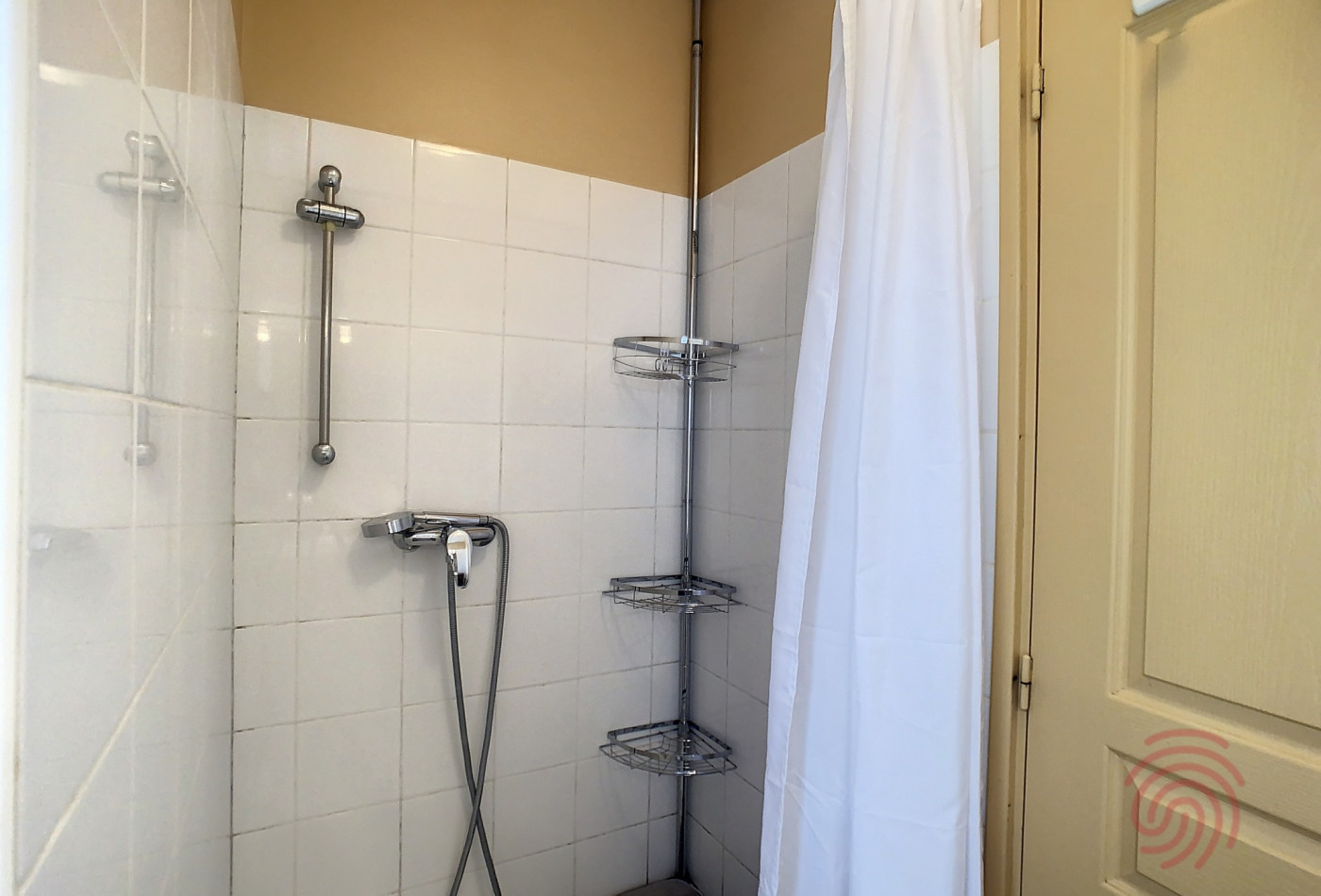 en location saisonnière Appartement Lamalou Les Bains - Photo 11