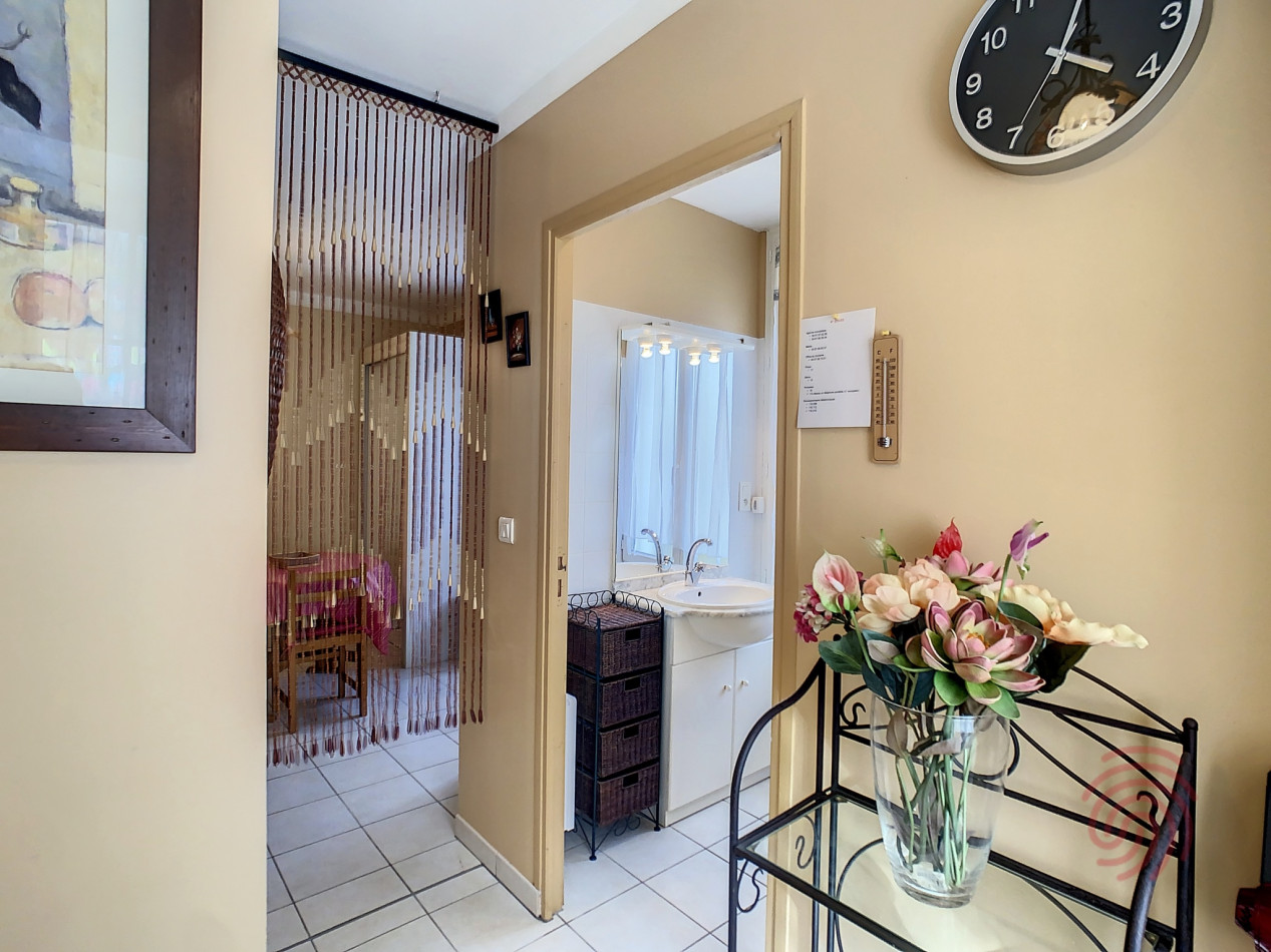 en location saisonnière Appartement Lamalou Les Bains - Photo 8