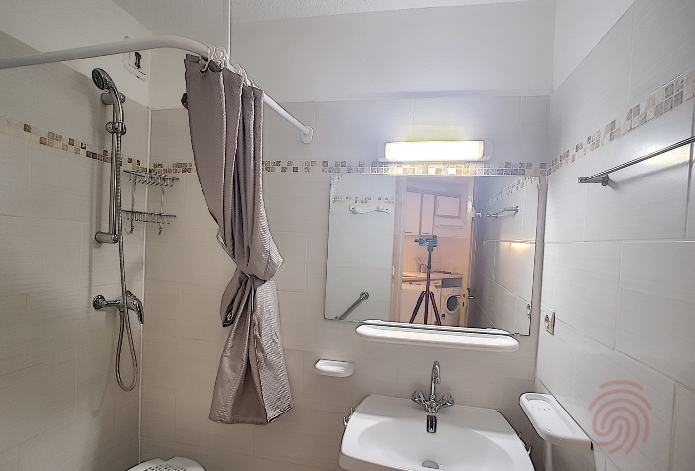 en location saisonnière Appartement Lamalou Les Bains - Photo 9
