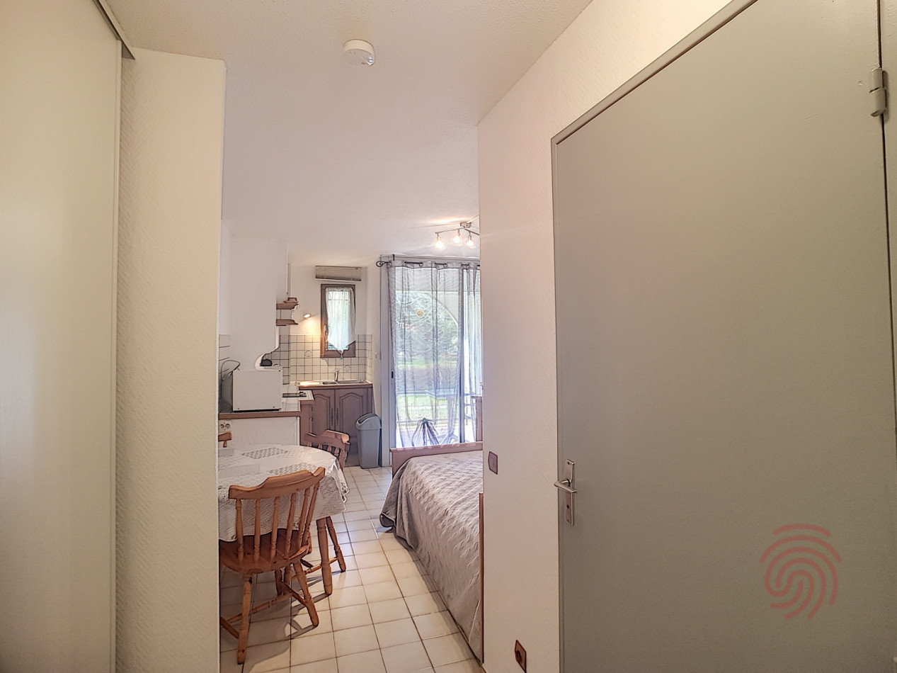 en location saisonnière Appartement Lamalou Les Bains - Photo 2