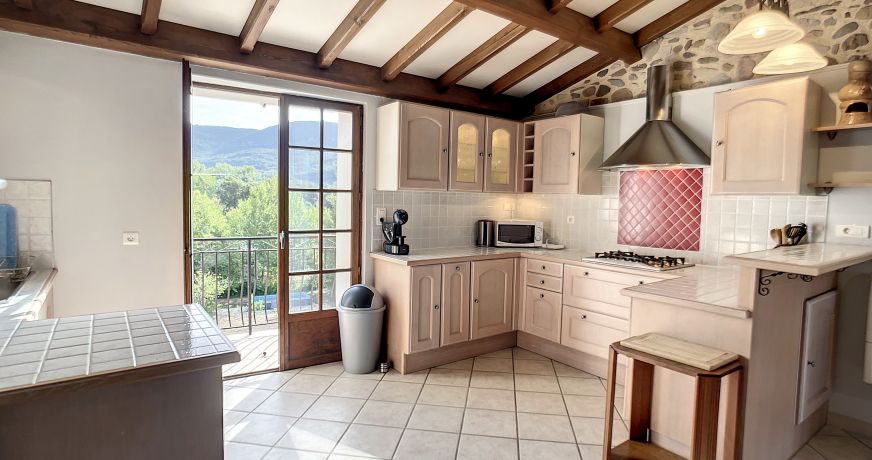 en location saisonnière Maison La Tour Sur Orb