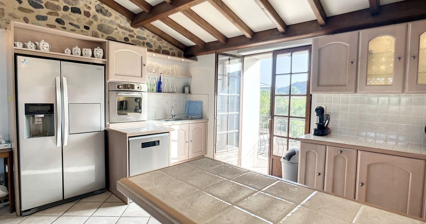 en location saisonnière Maison La Tour Sur Orb