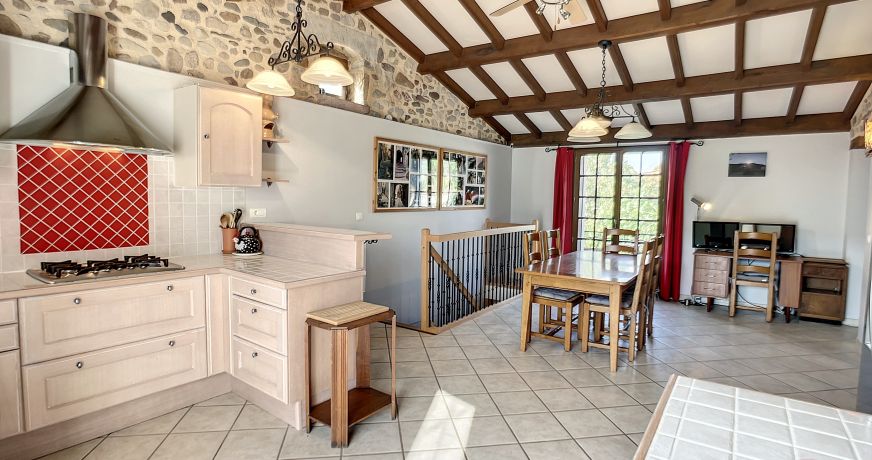 en location saisonnière Maison La Tour Sur Orb